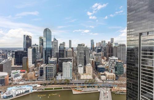 Southbank Apartment | 'Evara' Resort-Style Living by Yarra River and Crown