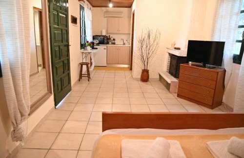 Agii Theodori Apartment | Evas Guesthouse