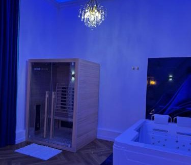 Sedan Apartment | Evasio Suite