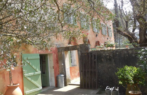 Le Revest-les-Eaux House | Evasion en Provence - Charming house with swimming pool - Sleeps 14