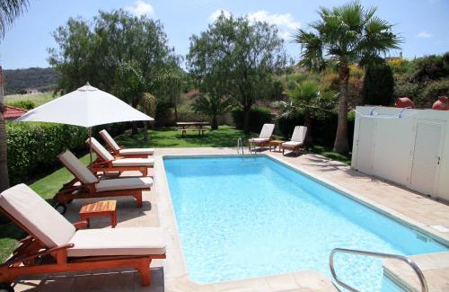 Pissouri Villa | Eve Pissouri Rozaki Villa