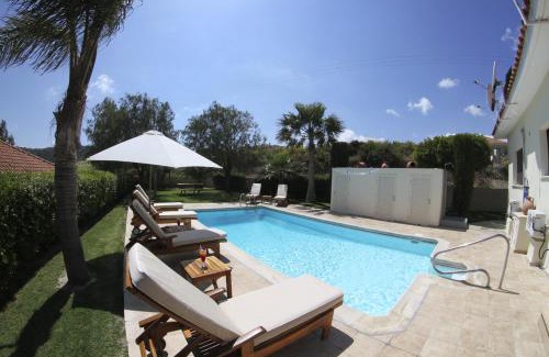 Pissouri Villa | Eve Pissouri Rozaki Villa