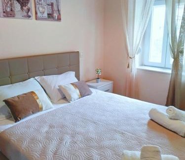 Kallirakhi Apartment | Eveline House
