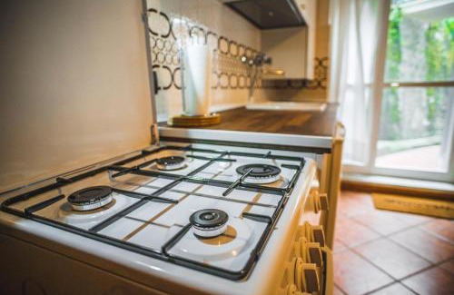 Sestri Levante Apartment | EVELYN'S HOME - Giardino&BBQ
