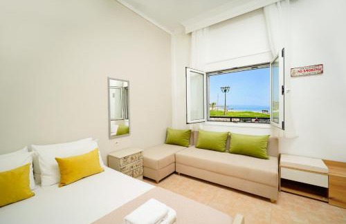 Olympiada Apartment | Evelyn Studios