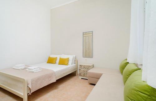 Olympiada Apartment | Evelyn Studios