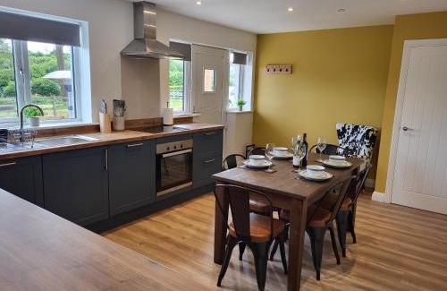 Kilgetty House | Evening Star Cottages