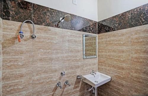 Ghaziabad Hotel | Ever green hotel