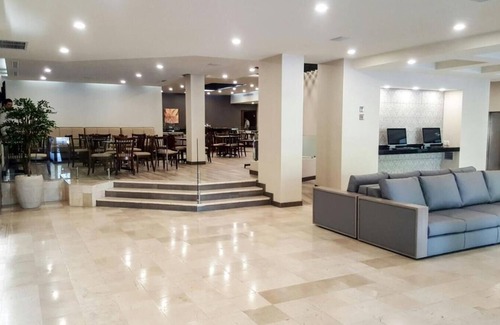 Zona Centro Hotel | Everest Hotel