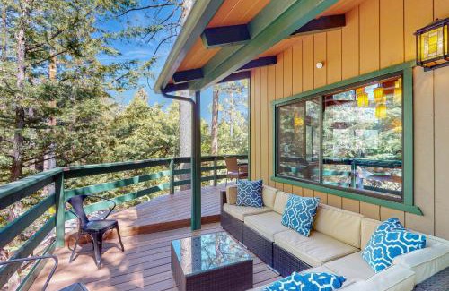 Idyllwild House | Everett Retreat