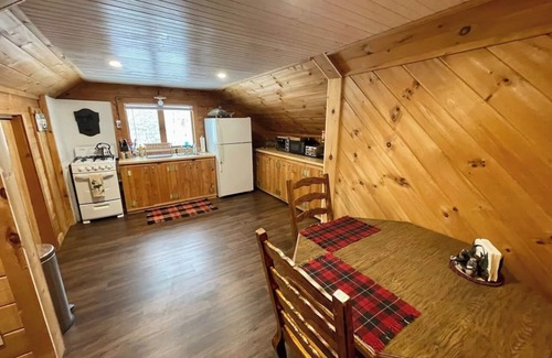 Greenville Apartment | Evergreen - Apartment in Downtown Greenville