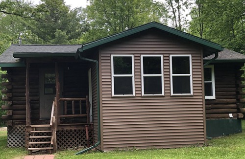 Lakewood House | Evergreen Cabin Rental