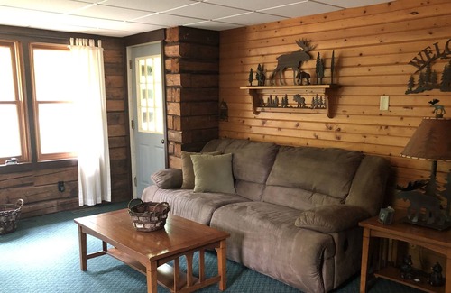 Lakewood House | Evergreen Cabin Rental