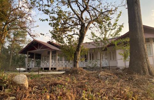Shillong House | Evergreen Cottage