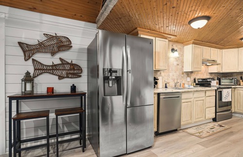 Smithville Cabin | Evergreen Escape At Center Hill Lake