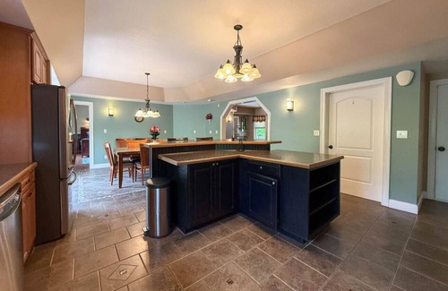Center Conway House | Evergreen Escape | Relaxing Conway Getaway
