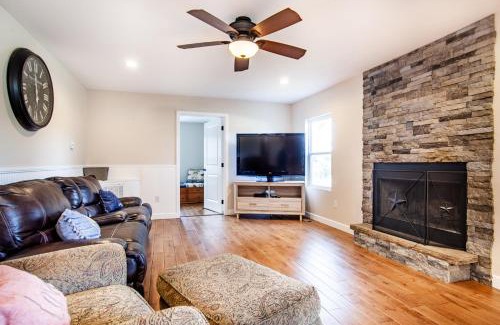 Townsend House | Evergreen Getaway Fire Pit and Wood Fireplace