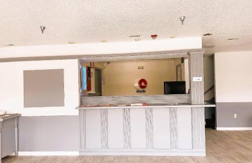Branson Theater District Hotel | Evergreen Inn