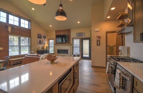 Red Lodge House | Evergreen Retreat Red Lodge
