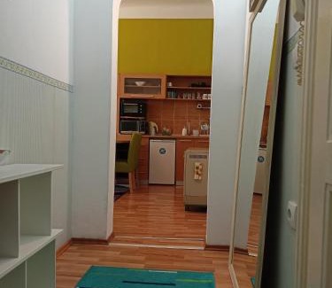 Dorcol Apartment | Evergreen