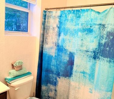 Homestead House | EverKey Escape shared Space - Door to the Florida keys and Everglades