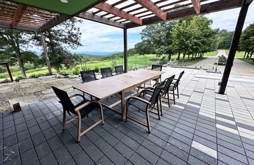 Winchester House | Every Arrival Feels Like an exhale: Spacious 5-bedroom estate