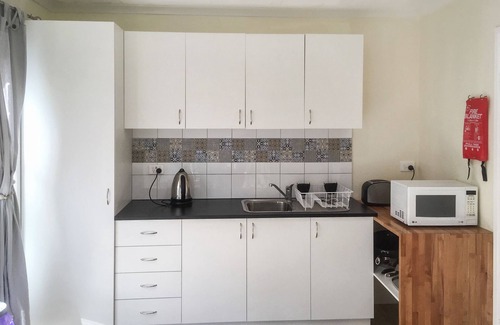 Point Vernon Apartment | Everything a small family needs for a great holiday