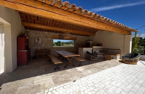 Sarrians House | EVERYTHING TO LIVE OUTSIDE WITHOUT A NEIGHBOR