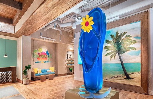 East Village Hotel | Everything You Need For The Perfect Vacation! Rooftop Pool, Pets Allowed!