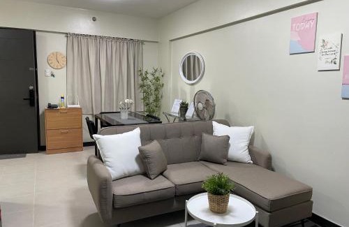 Paranaque Apartment | Eves Urban Haven