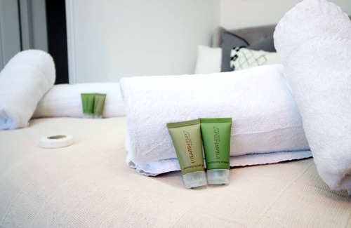 Newport Apartment | Eveswell Studios Comfort Studio 1