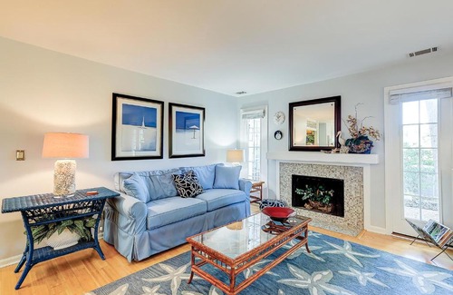 Shipyard Plantation Apartment | Evian 167