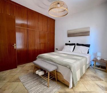 Agii Apostoli House | Evian house