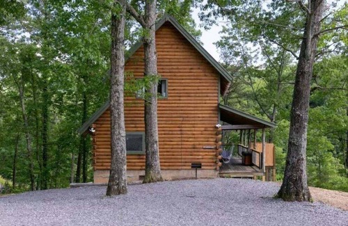 Townsend Cabin | Evie's Mountain Castle