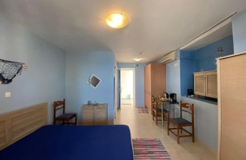 Kefalari Apartment | Evita Studios