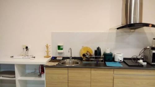 Bangi Sentral Apartment | Evo 24 free NETFLIX and WIFI