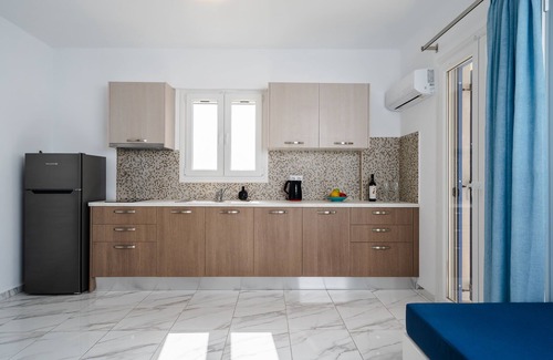 Naxos Hotel | Evripus Suites Hotel