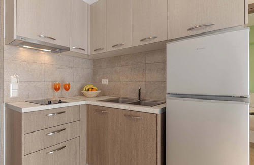 Naxos Hotel | Evripus Suites Hotel
