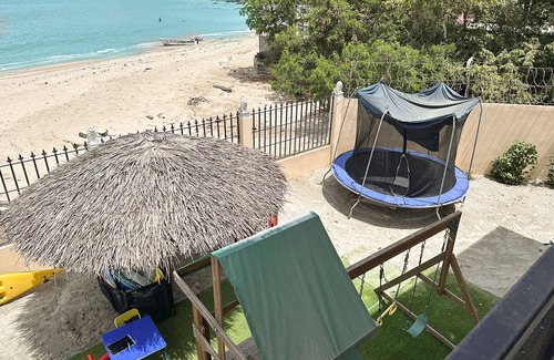 Playa Bonita Village House | Excellent beach apartment with excellent amenities