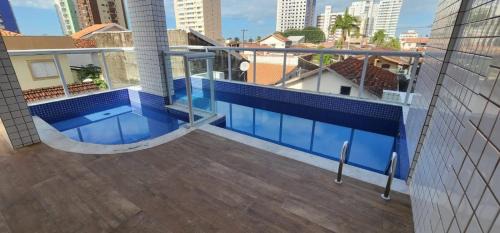 Balneario Paqueta Apartment | Excelente Apto com piscina 200 mts da praia - QX10H