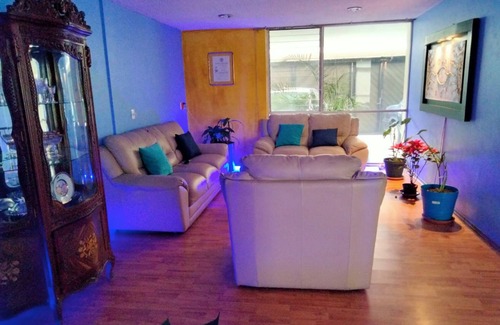 Coyoacan House | Excelente Casa en Zona Privada, Seguridad, Cerca del Club America y Centros Come