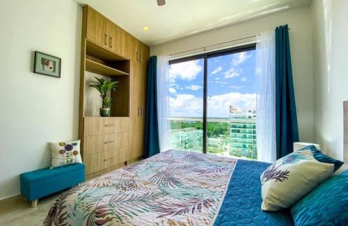 Ejidal Apartment | Excellent 3BR PH with Priv Pool Gym Spa Pkg Tennis