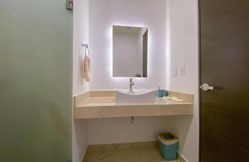 Ejidal Apartment | Excellent 3BR PH with Priv Pool Gym Spa Pkg Tennis
