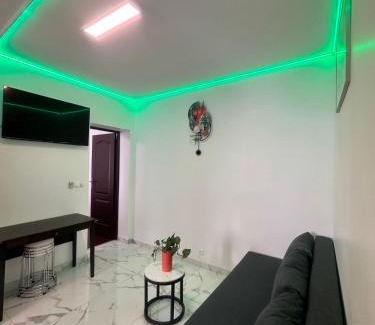 Combat Apartment | Excellent Appartement Rénové au Cœur de la Capitale