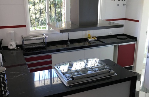 Campos do Jordao Cottage | Excellent House in Noble Neighborhood (reg. do Palácio)