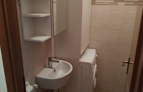 Aprilia Apartment | Excellent location, between the sea and Rome