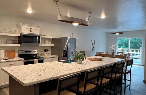 Fish Creek House | Excellent location! Newly built spacious family home in Fish Creek, WI