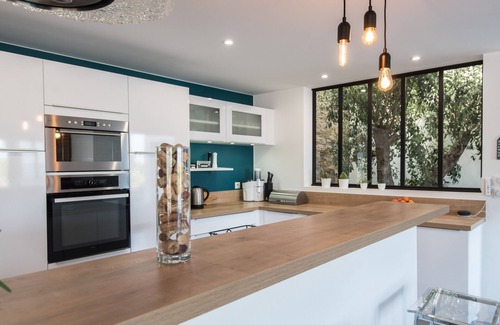 Banyuls-sur-Mer Villa | Exceptional 5-star villa, sea and mountain views, swimming pool.