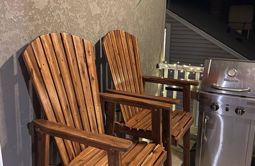 Grand Junction House | Exceptional Brand New Downtown Guesthouse 4 blks to mainstreet food brews shops
