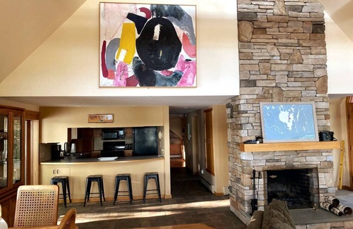 South Casco House | Exceptional, classic Lakefront House on Big Sebago Lake